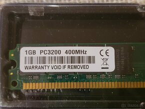 4x RAM: DDR3 1x1GB, DDR 2x1GB, DDR 256MB SO-DIMM +2x vadné - 5
