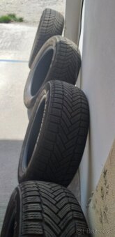 predaj pneu Michelin Alpine6 205/55 R16 - 5