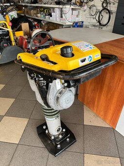 Vibracna zaba, noha, skokan Wacker Neuson BS 50-2 , 2020rv - 5