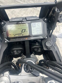 YAMAHA SUPER TENERE 1200 - 5