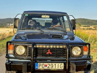 Mitsubishi pajero 2.5 - 5