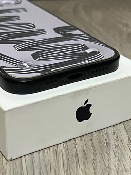 iPhone 15 128GB - 5