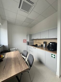 PRENÁJOM: Administratívne, kancelárske priestory - J. Janček - 5