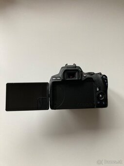 Canon EOS 250D telo - 5