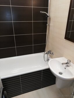 NA PRENÁJOM 2 IZBOVÝ BYT, STARÉ MESTO - 5