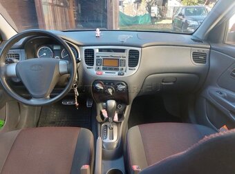 Kia Rio 1.4 Sporty Automat LPG + Benzín - 5