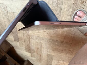 Apple Ipad Air 2022 M1 ruzovy 256GB - 5