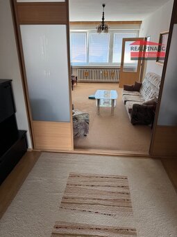 Na predaj veľký 3 - izbový byt na Hlavnej ulici v Trnave - 5