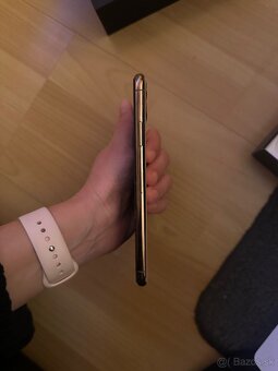 Predám iPhone 11 pro max - 5