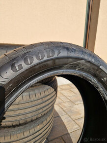 Letné pneu Goodyear 205/55 R17 - 5