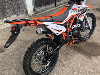 Nove Cestné enduro DEFENDER 250 cm3 - kolesá 21/18 + Štartér - 5