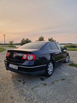 Volkswagen Passat B6 2.0 TDI CR Comfortline - 5