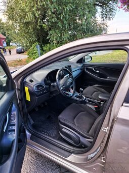 Hyundai i30 2019 1.4 benzín - 5