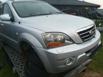 Predam dvere a kapotu na Kia Sorento 2,5 Crdi 125KW - 5