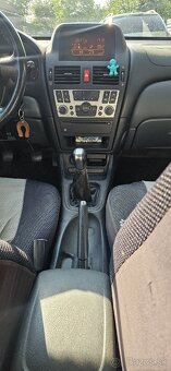 Nissan Almera N16 - 5