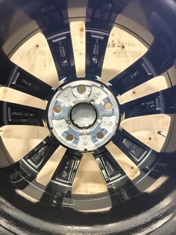 MAZDA 2 R15 ORIG.ZANOVNE ALU/PNEU - 5