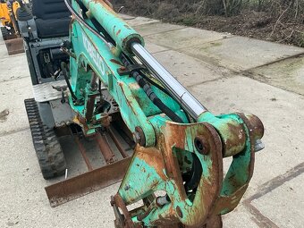 Mini rýpadlo Kobelco 09SR (rok 2000) – Vynikajúci stav - 5