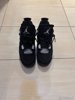 Jordan 4 white thunder - 5