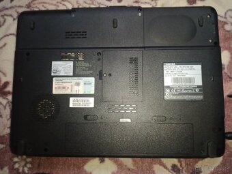 Toshiba Satellite L300-1A3 Systém Unit - 5