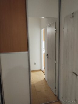 1-izbový byt na prenájom pri BB - 5
