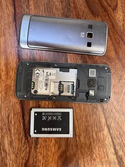 Samsung GT-S5610 funkčný - 5