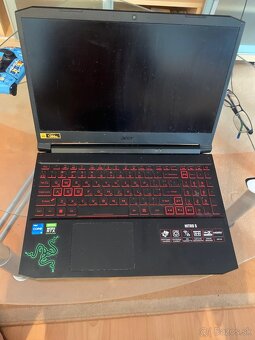 Predám herný notebook Acer na súčiastky alebo opravu. - 5