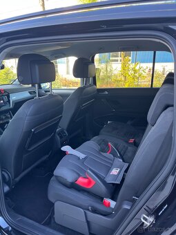 VW Touran 2016 2,0TDI 110kw automatická prevodovka - 5