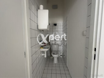 Obchodný  priestor priamo v CENTRE na prenájom - 5