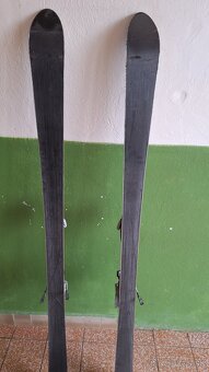 Lyže Blizzard XT Vertikálne 160 cm + Lyžiarky Rossingol - 5