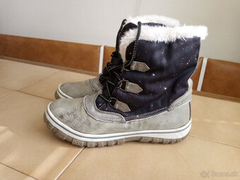 Damske vodeodolne snehule CUBE. - 5