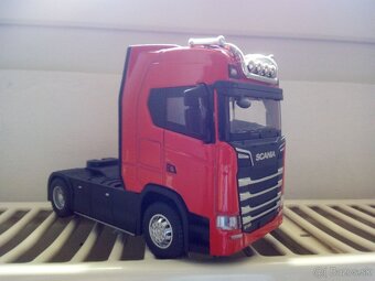 Model SCANIA - 5