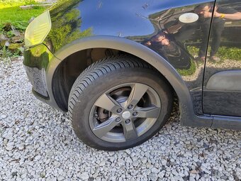 Suzuki Sx4 - 5