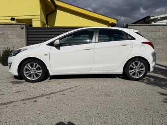 Hyundai i30 1.4i MPI DOHC CVVT Family - 5