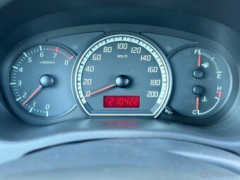 Suzuki Swift 1.3 - 5