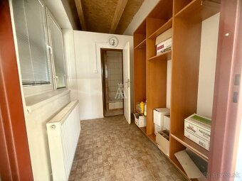 OBCHODNÝ PRIESTOR, UL. OSLOBODITEĽOV, KOŠICE IV - BARCA - 5