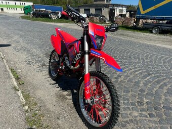 NOVE Enduro ASIX Lizzard 250cm3 21/18 - 5