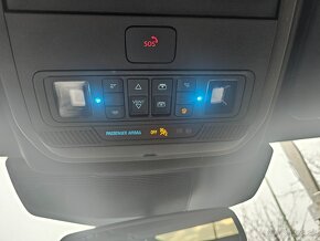 Ford Explorer 3.0 V6 PHEV, 5 ročný servis gratis - 5