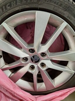 Predam letne kolesa na skoda octavia 225/45R17 - 5