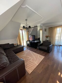 Penthouse s priestrannou terasou s vírivkou a panoramatickým - 5
