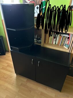 Predám skrinku rohovú - vonkajší roh - 5