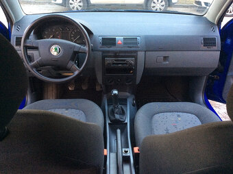 Skoda Fabia Combi, farba 4590 - NA DIELY - 5