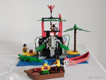 LEGO Pirates 6264 Forbidden Cove - 5