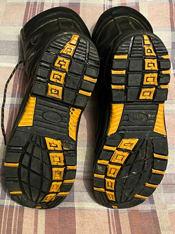 pilčicke protiporezna topanky VM BELFAST S3 vel. 43 - 5