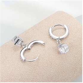 Strieborné náušničky so zircónmi - 5