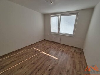 Na predaj garsónka po rekonštrukcii Komárno - 5