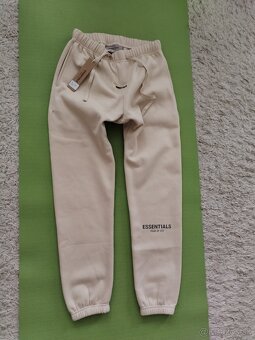 Tepláky jogger Essentials - 5