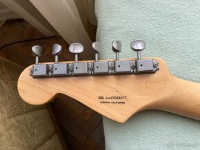 Fender Stratocaster 60s - 5