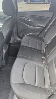 Hyundai i30 kombi - 5