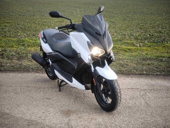 Yamaha x-max 125cm r.v 2017 - 5