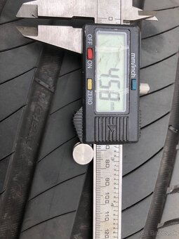 235/50R18 letné Michelin - 5